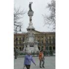 Monumento a los Fueros (foto cedida por Diario de Navarra)