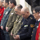 El jefe superior de Policía del País Vasco, Pamiés (tercero por la derecha), ha sido cesado.