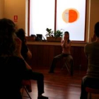 La bailarina española Beatriz Pascual, durante al exhibición de girotónic de ayer en León