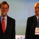 Mariano Rajoy y el presidente del Cercle dEconomia, Juan José Brugera, en Sitges.