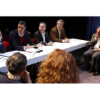 Sánchez con miembros de la Industria Cultural. paco campos