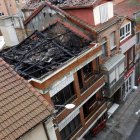 El fuego calcinó un edificio y causó importantes daños en negocios y otros inmuebles.