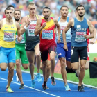Saúl Ordóñez, en el centro, en la serie clasificatoria de los 800 metros del Campeonato Europeo de Atletismo.