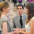 Amanda Randall y Amy Hutchinson, ayer, durante su boda civil con el senador Mark Leno en el Ayuntamiento de San Francisco.