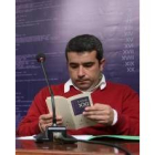Xosepe Vega, autor y editor del libro «Epífora y outros rellatos»