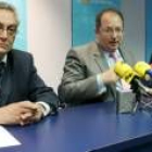 Jesús García, Eduardo Fernández y Pedro Vicente Sánchez, durante la presentación del candidato