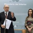 Jorge Fernández Díaz, en la toma de posesión de la nueva directora de la DGT, María Seguí.