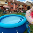 La venta de piscinas portátiles ha sufrido una auténtica avalancha en León.