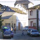 Una de las calles de San Román de Bembibre.