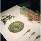 Imagen de algunos de los objetos obtenidos del pecio de Las Mercedes. ANTONIO GIL