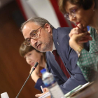 Olegario Ramón, ayer, en el transcurso de la sesión en el Ayuntamiento de Ponferrada. ANA F. BARREDO