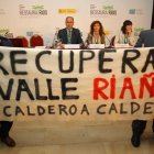 Alfonso González y Ramiro Pinto, ante Gato y Marta Maren, ayer en San Marcos.