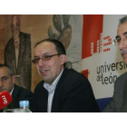 Jesús María Nieto, José Luis Chamosa y Ángel Cimadevilla durante la presentación.