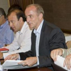 Miguel Sebastián durante la reunión que mantuvo ayer con empresarios baleares.