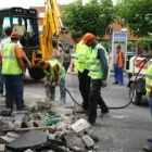 Las obras en la carretera León-Collanzo provocaron la rotura del tubo