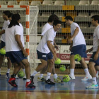 La plantilla del Ademar ejecuta los entrenamientos previos a los primeros amistosos.