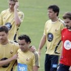 Varios jugadores de la selección durante la sesión de entrenamiento en Las Rozas.