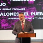 Eduardo Morán, presidente de la Diputación, ayer en el ILC, durante la presentación del plan. RAMIRO