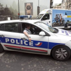 Un coche de policía en los alrededores de la llegada del Tour.