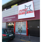 El local ya luce el logotipo de la cadena gallega.