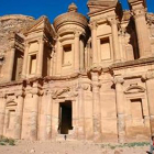 Petra es el punto central de cualquier visita a Jordania