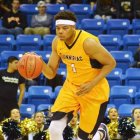 Donovan Smith llega al Agustinos E.Leclerc tras militar tres temporadas en el Quinnipiac de la NCAA1. DL