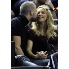 Piqué y Shakira, en un partido de baloncesto el pasado abril.