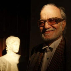 Antonovich, conservador del Museo Bíblico.
