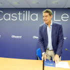 El coordinador y responsable de la campaña electoral del Partido Popular de Castilla y León, Ángel Ibáñez, presenta en rueda de prensa, la campaña de las elecciones municipales del 28 de mayo. RUBÉN CACHO