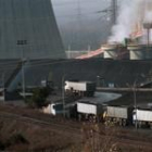 Imagen de archivo de la térmica Compostilla II, en Cubillos del Sil, y su parque de carbones