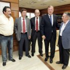 Silván con los representantes de la Federación de Pesca.