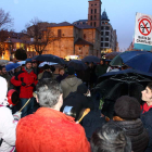 Protesta del 15M en la plaza de Botines, ayer en León.