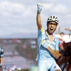 El ciclista italiano del equipo Astana,Fabio Aru,se ha proclamado el vencedor de la etapa de hoy por delante de Chris Froome.