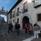 Durante su primer fin de semana abierta al público, las visitas a la Casona de Puerta Castillo han sido constantes