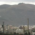 Panorámica de Ponferrada con el monte Pajariel como telón de fondo en una imagen de archivo