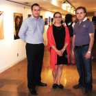 Iván Pedroche, Ana Sánchez y Manuel Sandoval, en la inauguración de la muestra.