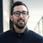 José Miguel Arenas, Valtonyc, esta mañana, a su llegada al Palacio de Justicia.