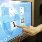 Los controles se podrán efectuar desde un dispositivo táctil.