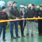 La muestra se inauguró ayer en el polideportivo.
