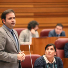El procurador socialista Tino Rodríguez, durante su intervención ayer en las Cortes. diego de miguel