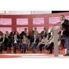 Zapatero intervino en la convención escoltado por candidatos del PSOE a las alcaldías.
