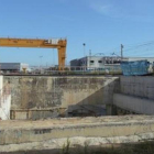 La inundación del AVE en Girona se produjo por la rotura de un pequeño muro, a la derecha en la foto.