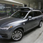 Un auto sin conductor de Uber, a punto de una prueba en San Francisco.
