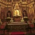 El retablo mayor de la basílica de Nuestra Señora de la Encina, en Ponferrada