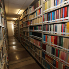 La media anual de publicaciones científicas en la Universidad es de 321 documentos. MARCIANO