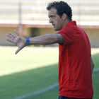 Ramón González, técnico del filial culturalista. FERNANDO OTERO