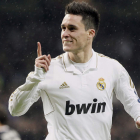 Callejón celebra su segundo gol, quinto del Real Madrid frente al Dínamo de Zagreb.