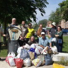 EL grupo que ha limpiado la ribera del Bernesga.