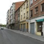 Casas bajas y escasas zonas comerciales dan un aspecto peculiar al barrio de El Ejido