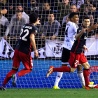 Aduriz celebra el gol que dio la clasificación al Athletic. POLO